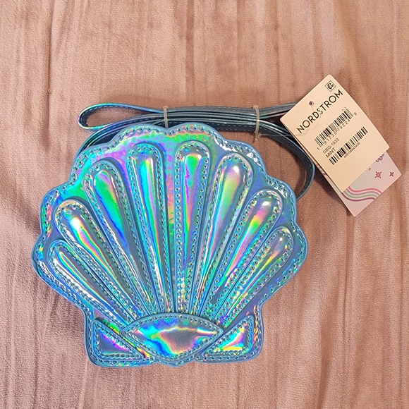 Nordstrom Holographic Shell Kids Bag - Picture 1 of 4